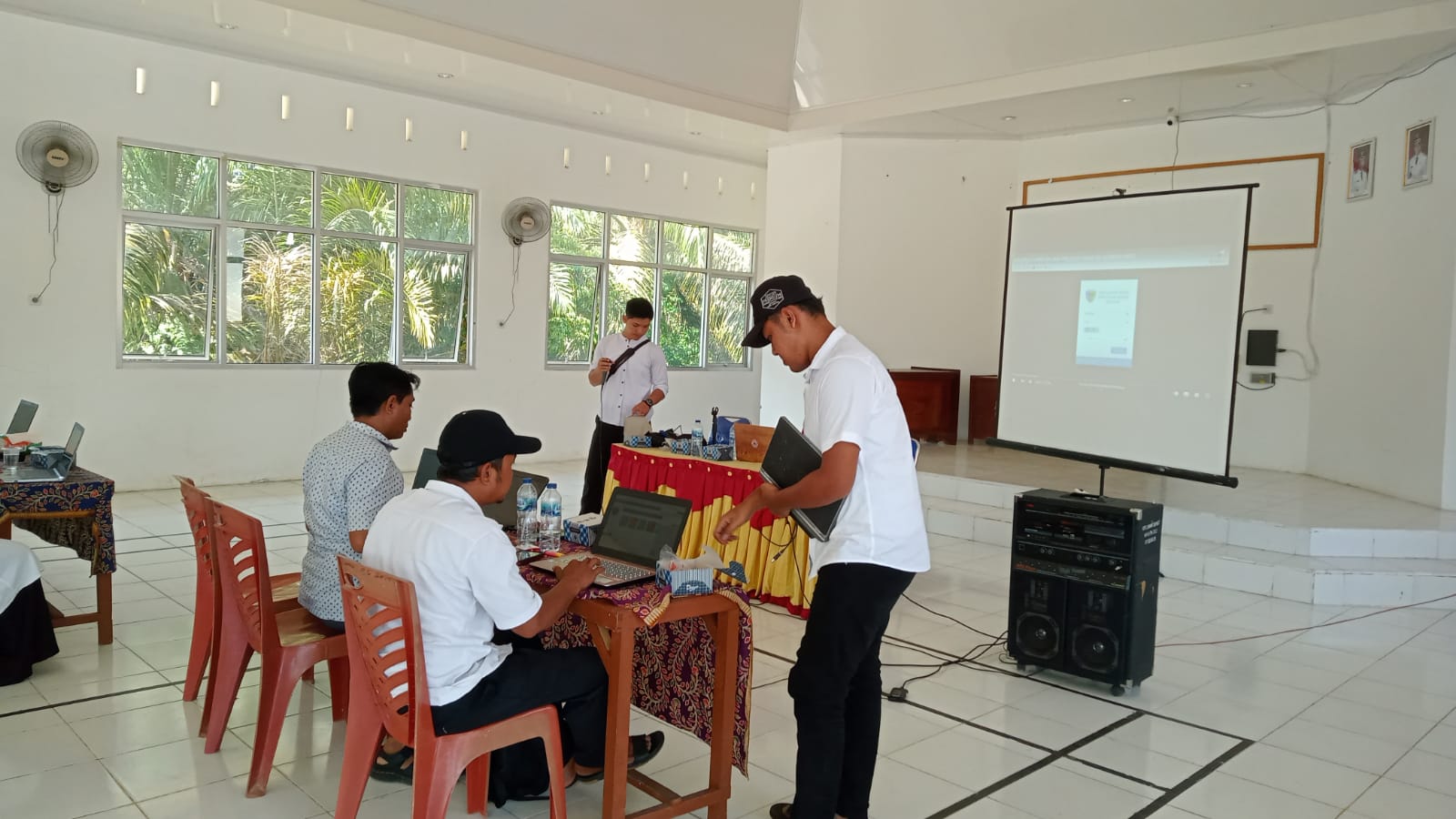 Bimbingan Teknis Entry Data PBB (WorkLan) Nagari Se-Kecamatan Silaut 